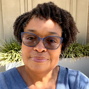 Sharrone-Blanck-300x300 Portrait of a woman.