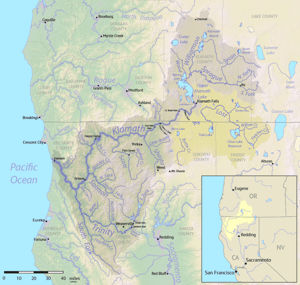 Map of northern California and Southern Oregon showing geography of Klamath River Basin
